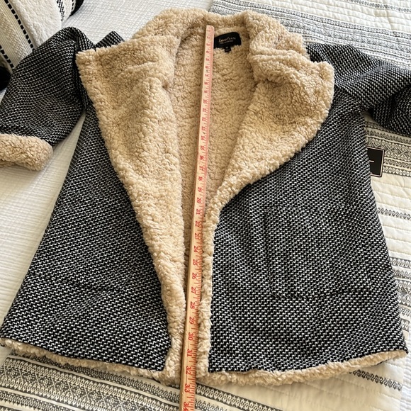 ‼️FINAL CLEARANCE ‼️NWT Sweet Rain - Jacket - Picture 10 of 11